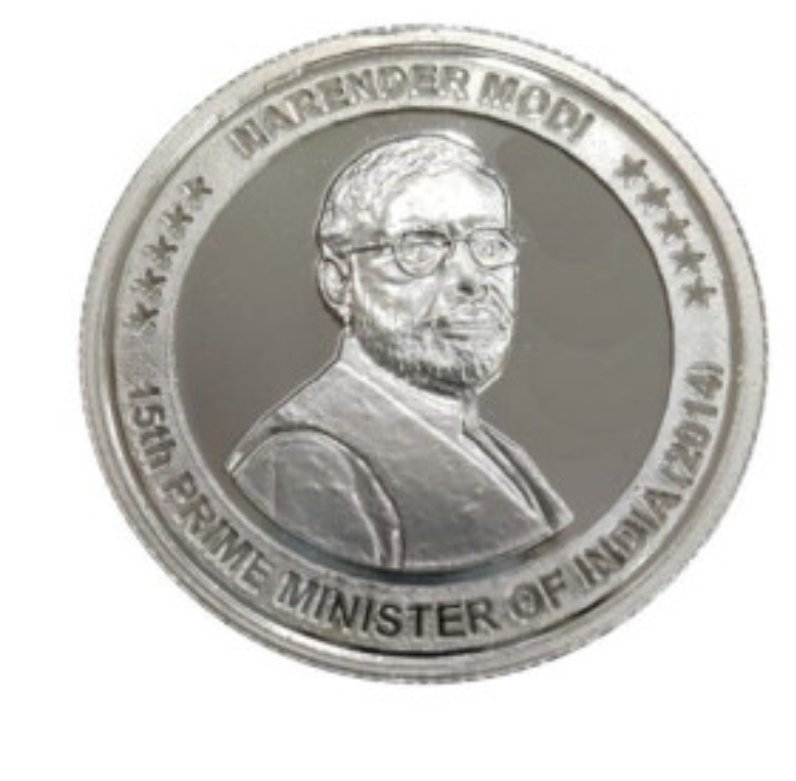 वाराणसी में परंपरा बदली: विक्टोरिया की जगह पीएम मोदी की तस्वीर वाला चांदी का सिक्का भेंट